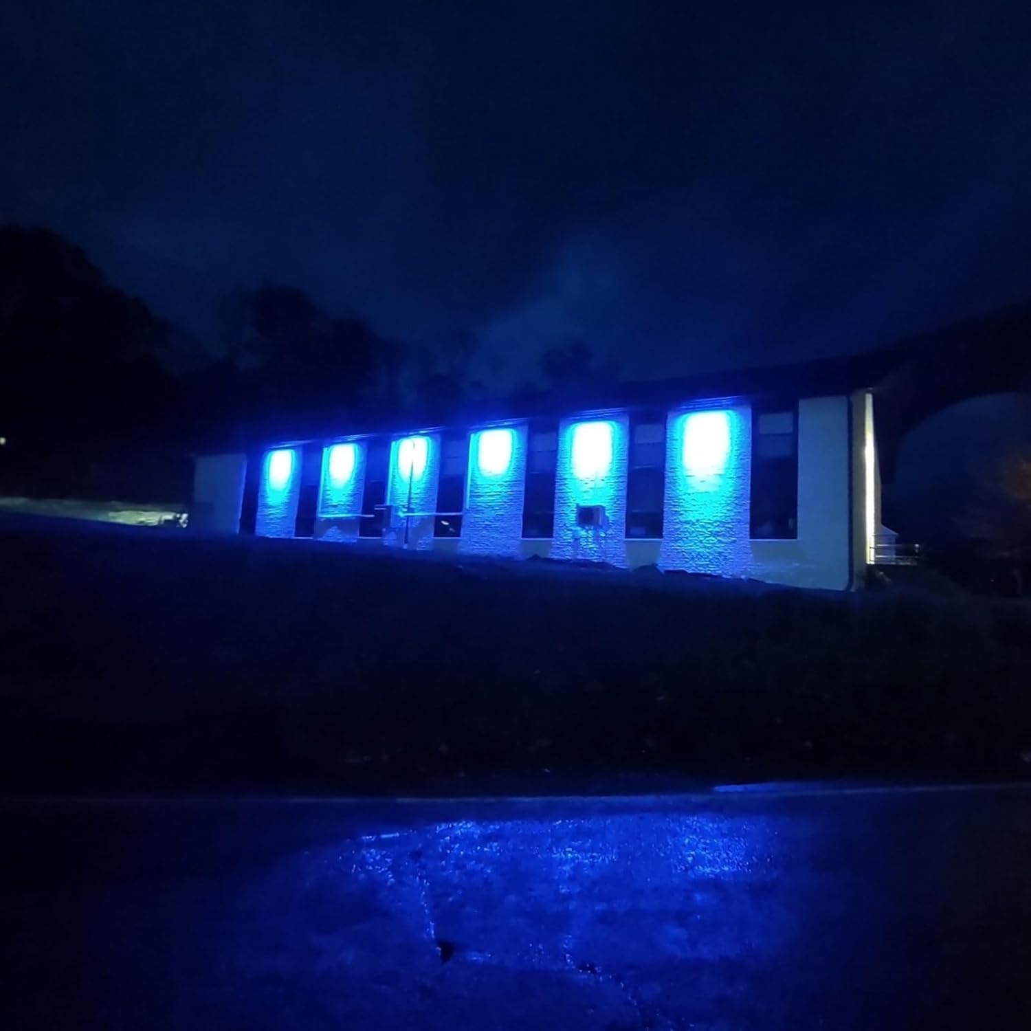 ATCD Lighting 168W Programmable RGB+CCT LED Wall Washer Light Bar